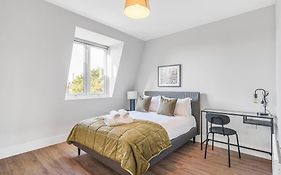 Tranquil 2-Bed Oasis In Tooting 20 Min To Central