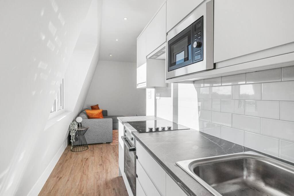 Tranquil 2-Bed Oasis In Tooting 20 Min To Central Apartment London Exterior photo